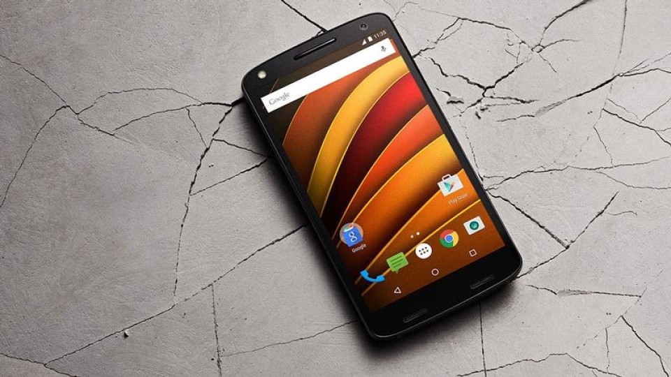 Motorola-Moto-X-Force-review-the-incredible-Shatterproof-Smartphone-min (1)